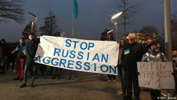 احتجاجات عالمية ضد