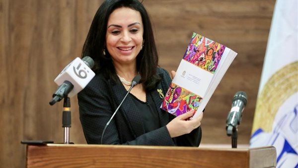 الدكتورة مايا مرسي