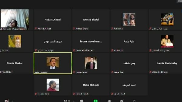 جانب من الورشة