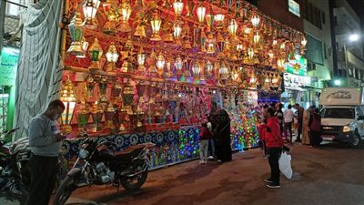 30 صورة ترصد أسعار فوانيس رمضان 2022 بالأقصر 