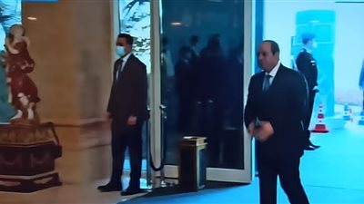 السيسي يصل إلى العاصمة الإدارية لإطلاق المشروع القومي لتنمية الأسرة | بث مباشر 