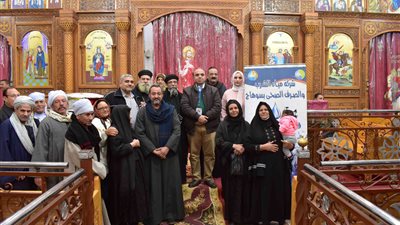 مياه سوهاج تنظم لقاءات توعية لرواد كنيسة العذراء بالشيخ يوسف بمشروعات حياة كريمة | صور 