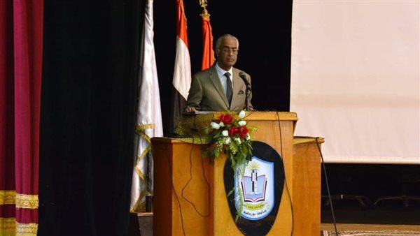 رئيس جامعة بورسعيد