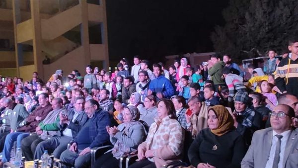 جانب من القافلة الثقافية