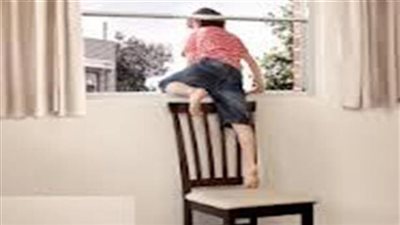 إصابة طفل بكسر في الجمجمة ونزيف بالمخ إثر سقوطه من الطابق الثالث بالغربية 