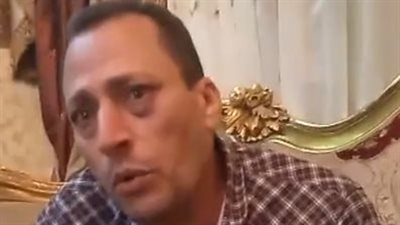 شاب يعتدي على مسن ونجله بالدقهلية.. والضحية: جاري وبيكشف عورته قدام بيتنا ولما عاتبناه ضربنا | بث مباشر