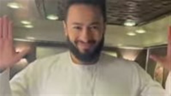 حمادة هلال من كواليس