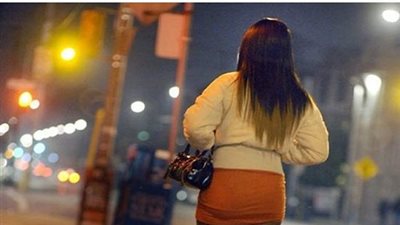 حجز فتاة ليل خطفت نجل عشيقها وطلبت فدية لإطلاق سراحه في بولاق الدكرور