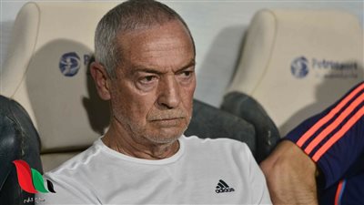 زوجة فيريرا تعلن موعد وصولها إلى القاهرة | صورة