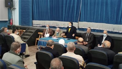 تعليم الفيوم: تفعيل اللجان الصحية وتطعيم الطلاب بلقاح كورونا