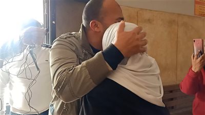 سجدوا لله.. فرحة أسرة ضحية الميراث بالدقهلية بعد إحالة أوراق المتهم للمفتي | صور