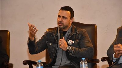 مصطفى حسني: المعلومات الصحيحة عن الدين لا بد أن تؤخذ من المتخصصين في العلوم الشرعية 