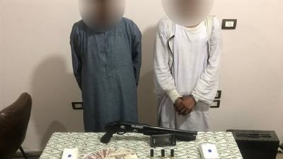 سلاح ناري لحماية تجارة المخدرات.. القبض على عنصرين إجراميين بالأقصر