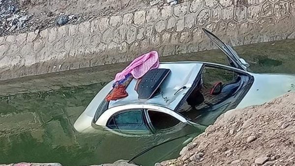 انقلاب سيارة ملاكي