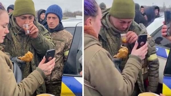 الجندي وهو يبكي