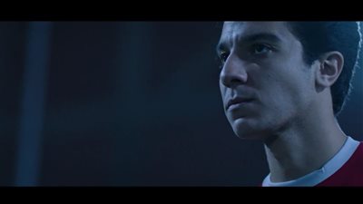 نور النبوي يقترب من تحقيق حلم محمد صلاح في نقل عام