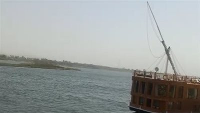 رياح محملة بالأتربة وانخفاض بدرجات الحرارة.. طقس غير مستقر يضرب عددا من المحافظات | بث مباشر