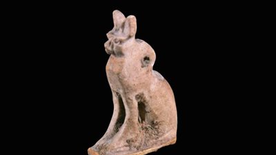 متحف الآثار بمكتبة الإسكندرية يعرض تمثال الإلهة باستت