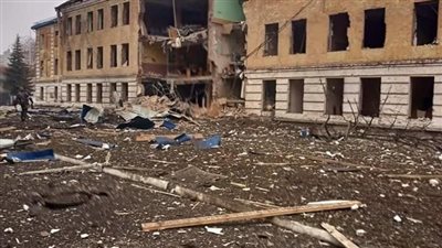 ننشر مقاطع فيديو لمواطنين أوكرانيين يكشفون الوضع بعد القصف الروسي على خاركيف