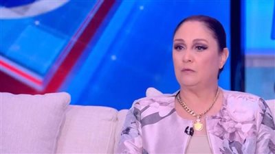 بسبب خطأ من معمل تحاليل.. شيرين تروي تفاصيل وفاة شقيقها