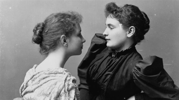 آن سوليفان وهيلين