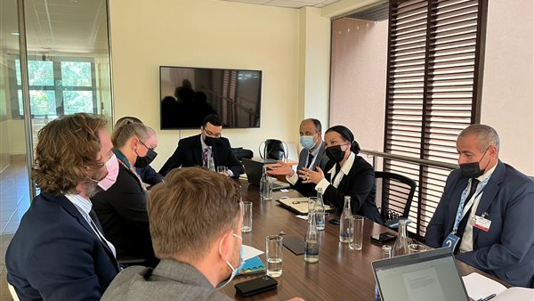 اجتماع وزيرة البيئة