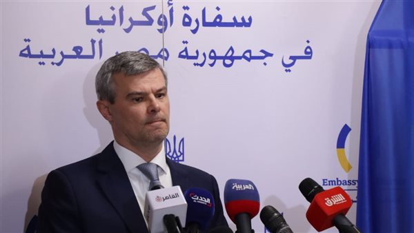 القائم بأعمال السفير