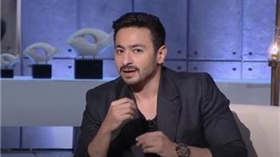 جنب الحيط.. حمادة هلال يعود للسينما بفيلم من تأليف كريم فهمي