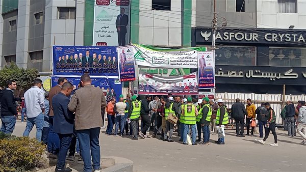 إقبال المهندسين علي