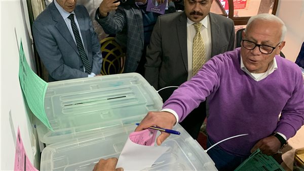 محافظ بورسعيد يدلي