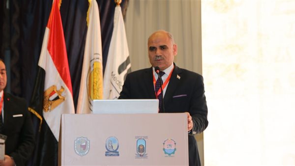 رئيس جامعة الأقصر