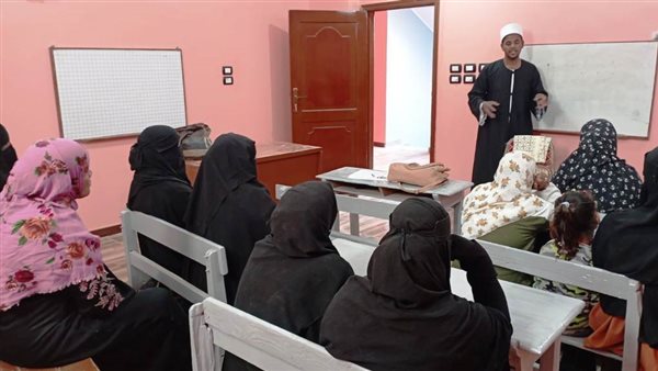 دورات تدربية توفرها