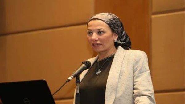  الدكتورة ياسمين