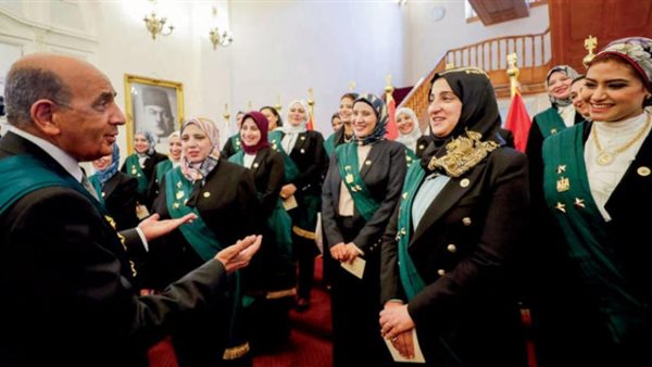 القاضيات المعينات