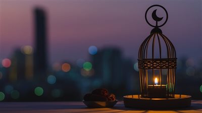 خلفيات رمضان للايفون 2022.. تشكيلة صور حديثة مناسبة لجميع المستخدمين