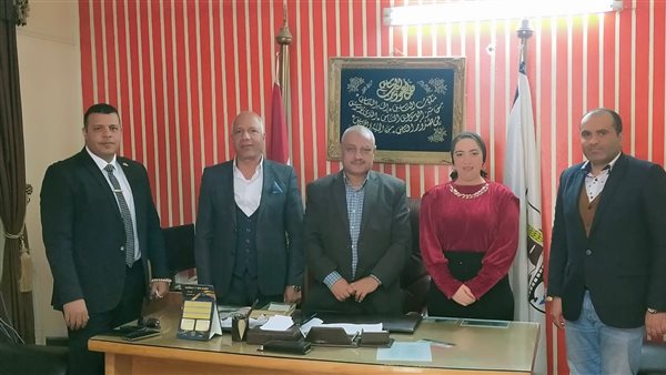 القوى العاملة ببني