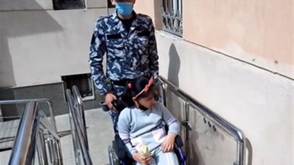 جانب من تقديم الخدمات