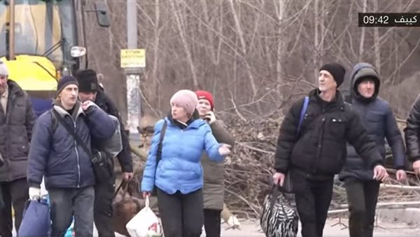 خروج مدنيين من كييف