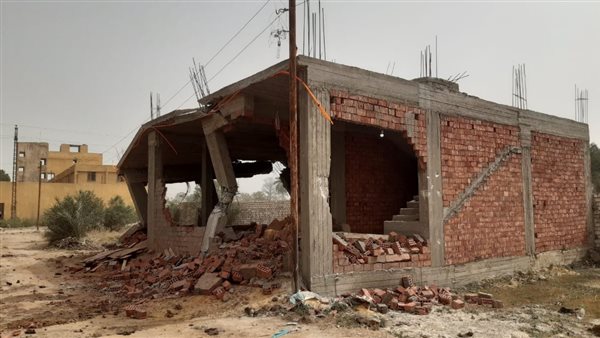 إزالة بناء مخالف