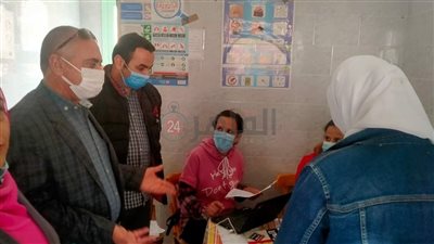 رئيس مدينة سمالوط بالمنيا: توفير الإمكانيات والخدمات لتحقيق المستهدف من التطعيم ضد فيروس كورونا