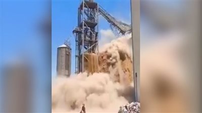 تفاصيل مصرع شخصين وإصابة 9 آخرين في انفجار صومعة غلال بالمنيا | بث مباشر