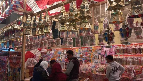 انتشار شوادر بيع