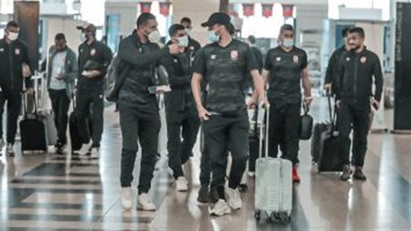 بعثة الأهلي تصل مطار