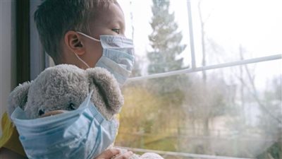 وزارة الصحة توضح أفضل وجبات غذائية تفيد الطفل المصاب بفيروس كورونا