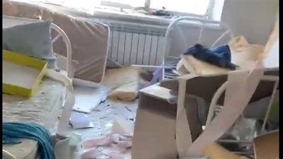 مقتل 3 أشخاص بينهم طفلة في مستشفى ماريوبول.. وروسيا تنفي قصفه