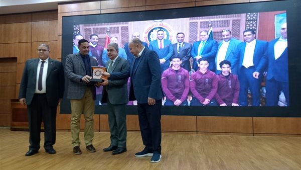 جانب من التكريم 