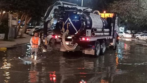 كسر مفاجئ بخط مياه