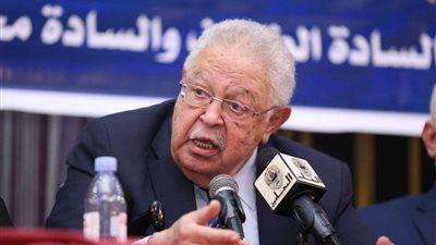 أبرزها الاحتفالات.. نقيب المحامين يعلن إغلاق باب إهدار المال العام