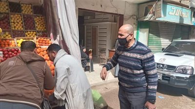رئيس حي غرب شبرا بالقليوبية: حملة مكبرة لضبط الأسعار بالأسواق 