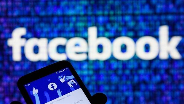 عطل فني مفاجئ يضرب تطبيق فيسبوك